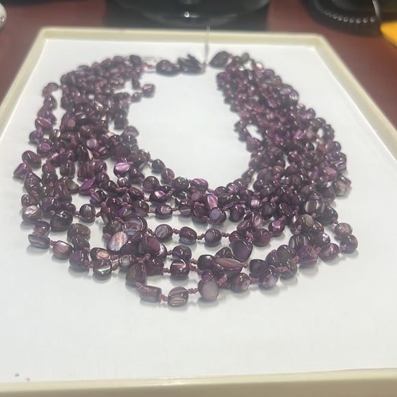 8 Strand Shell Pearl - Picture 2 of 3